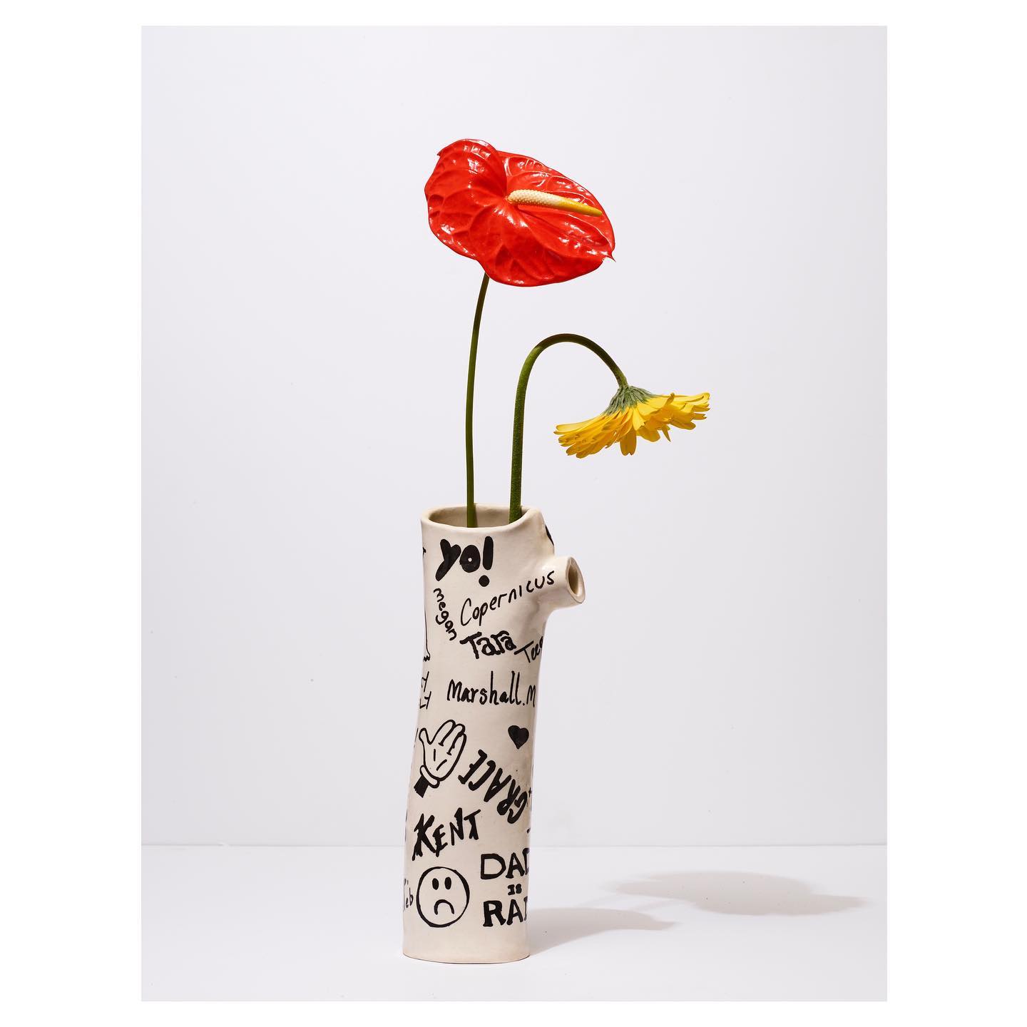 Broken arm cast vase — view 1