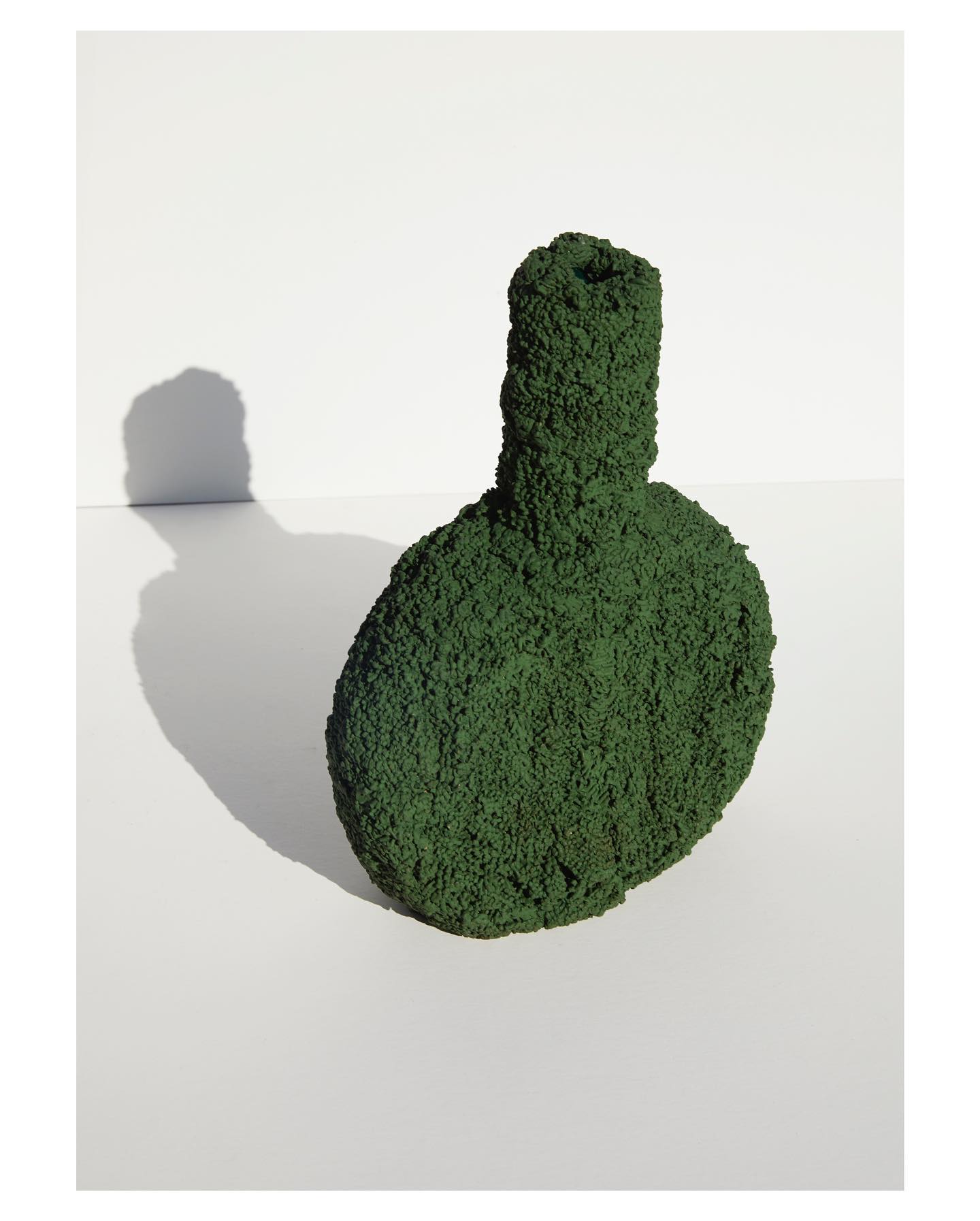 Green carpet vase — view 1